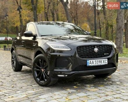 Черный Ягуар E-Pace, объемом двигателя 2 л и пробегом 38 тыс. км за 35500 $, фото 2 на Automoto.ua