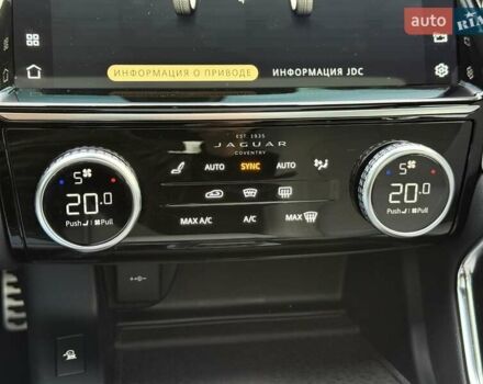 Черный Ягуар E-Pace, объемом двигателя 2 л и пробегом 38 тыс. км за 35500 $, фото 49 на Automoto.ua