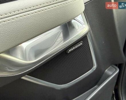 Черный Ягуар E-Pace, объемом двигателя 2 л и пробегом 38 тыс. км за 35500 $, фото 42 на Automoto.ua