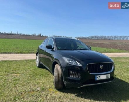 Черный Ягуар E-Pace, объемом двигателя 2 л и пробегом 170 тыс. км за 26000 $, фото 1 на Automoto.ua