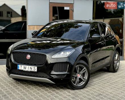 Черный Ягуар E-Pace, объемом двигателя 2 л и пробегом 159 тыс. км за 20900 $, фото 1 на Automoto.ua