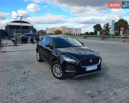 Черный Ягуар E-Pace, объемом двигателя 2 л и пробегом 150 тыс. км за 21500 $, фото 1 на Automoto.ua