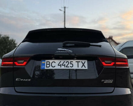 Черный Ягуар E-Pace, объемом двигателя 2 л и пробегом 117 тыс. км за 19500 $, фото 1 на Automoto.ua