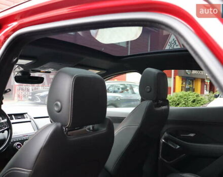Красный Ягуар E-Pace, объемом двигателя 2 л и пробегом 141 тыс. км за 25900 $, фото 34 на Automoto.ua
