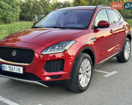 Червоний Ягуар E-Pace, об'ємом двигуна 2 л та пробігом 102 тис. км за 24300 $, фото 3 на Automoto.ua