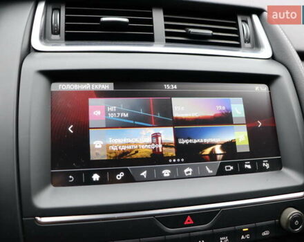 Красный Ягуар E-Pace, объемом двигателя 2 л и пробегом 141 тыс. км за 25900 $, фото 25 на Automoto.ua