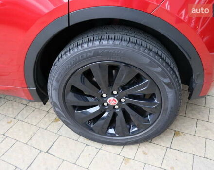 Красный Ягуар E-Pace, объемом двигателя 2 л и пробегом 141 тыс. км за 25900 $, фото 9 на Automoto.ua