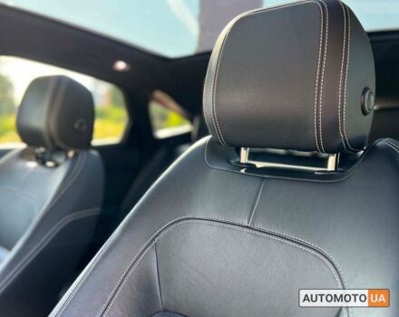 Червоний Ягуар E-Pace, об'ємом двигуна 2 л та пробігом 136 тис. км за 31900 $, фото 18 на Automoto.ua