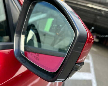 Красный Ягуар E-Pace, объемом двигателя 2 л и пробегом 102 тыс. км за 23000 $, фото 29 на Automoto.ua