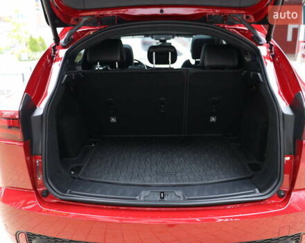 Красный Ягуар E-Pace, объемом двигателя 2 л и пробегом 141 тыс. км за 25900 $, фото 46 на Automoto.ua