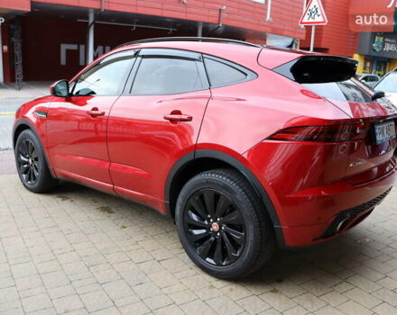 Красный Ягуар E-Pace, объемом двигателя 2 л и пробегом 141 тыс. км за 25900 $, фото 8 на Automoto.ua