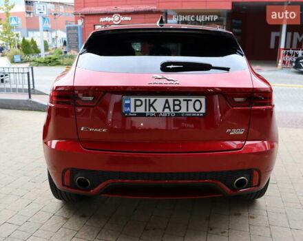 Красный Ягуар E-Pace, объемом двигателя 2 л и пробегом 141 тыс. км за 25900 $, фото 6 на Automoto.ua
