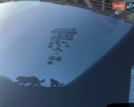 Красный Ягуар E-Pace, объемом двигателя 2 л и пробегом 123 тыс. км за 26300 $, фото 72 на Automoto.ua