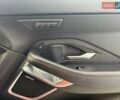 Красный Ягуар E-Pace, объемом двигателя 2 л и пробегом 123 тыс. км за 26300 $, фото 71 на Automoto.ua