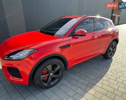 Красный Ягуар E-Pace, объемом двигателя 2 л и пробегом 123 тыс. км за 26300 $, фото 8 на Automoto.ua