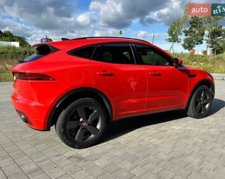 Красный Ягуар E-Pace, объемом двигателя 2 л и пробегом 123 тыс. км за 26300 $, фото 18 на Automoto.ua