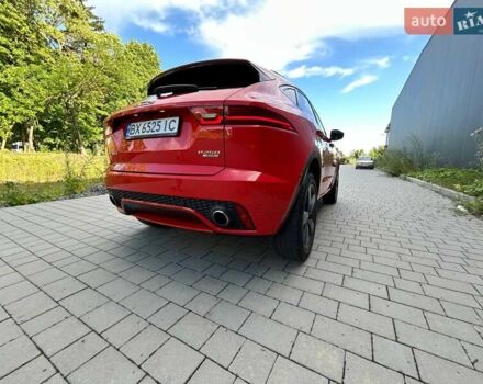 Красный Ягуар E-Pace, объемом двигателя 2 л и пробегом 123 тыс. км за 26300 $, фото 31 на Automoto.ua
