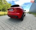 Красный Ягуар E-Pace, объемом двигателя 2 л и пробегом 123 тыс. км за 26300 $, фото 31 на Automoto.ua