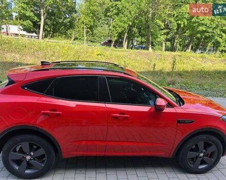 Красный Ягуар E-Pace, объемом двигателя 2 л и пробегом 123 тыс. км за 26300 $, фото 43 на Automoto.ua