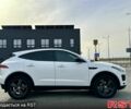 Ягуар E-Pace, объемом двигателя 2 л и пробегом 95 тыс. км за 32500 $, фото 2 на Automoto.ua