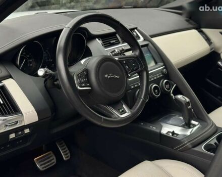 Ягуар E-Pace, об'ємом двигуна 2 л та пробігом 38 тис. км за 21500 $, фото 29 на Automoto.ua