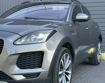 Серый Ягуар E-Pace, объемом двигателя 2 л и пробегом 73 тыс. км за 24000 $, фото 8 на Automoto.ua