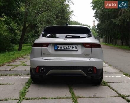 Сірий Ягуар E-Pace, об'ємом двигуна 2 л та пробігом 89 тис. км за 26000 $, фото 4 на Automoto.ua