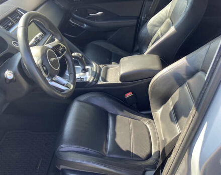 Серый Ягуар E-Pace, объемом двигателя 2 л и пробегом 67 тыс. км за 26000 $, фото 20 на Automoto.ua