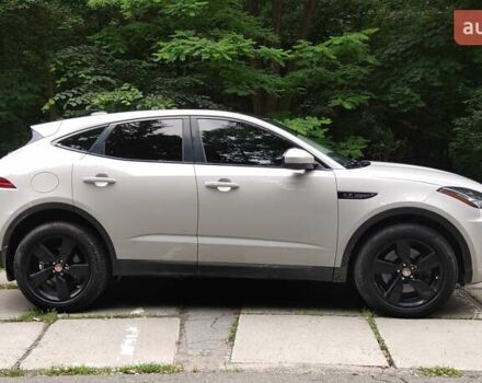 Сірий Ягуар E-Pace, об'ємом двигуна 2 л та пробігом 89 тис. км за 26000 $, фото 2 на Automoto.ua