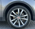 Серый Ягуар E-Pace, объемом двигателя 2 л и пробегом 73 тыс. км за 24000 $, фото 12 на Automoto.ua