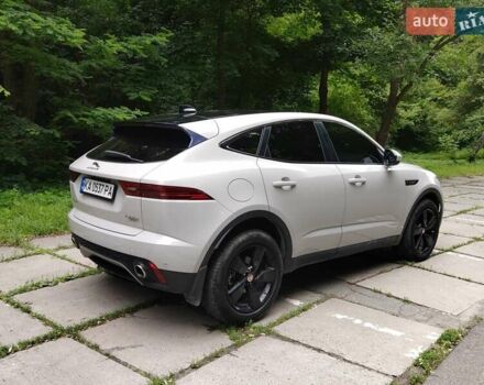 Сірий Ягуар E-Pace, об'ємом двигуна 2 л та пробігом 89 тис. км за 26000 $, фото 3 на Automoto.ua