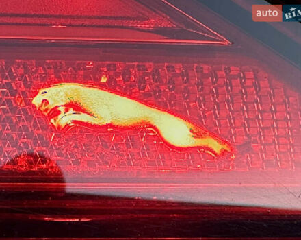 Серый Ягуар E-Pace, объемом двигателя 2 л и пробегом 73 тыс. км за 24000 $, фото 28 на Automoto.ua