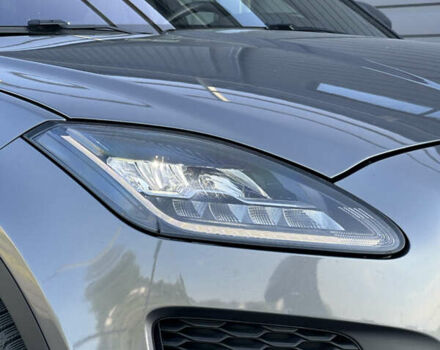 Серый Ягуар E-Pace, объемом двигателя 2 л и пробегом 73 тыс. км за 24000 $, фото 15 на Automoto.ua