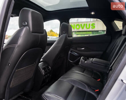 Серый Ягуар E-Pace, объемом двигателя 2 л и пробегом 110 тыс. км за 28500 $, фото 15 на Automoto.ua