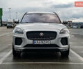 Серый Ягуар E-Pace, объемом двигателя 2 л и пробегом 110 тыс. км за 28500 $, фото 2 на Automoto.ua