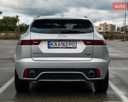 Серый Ягуар E-Pace, объемом двигателя 2 л и пробегом 110 тыс. км за 28500 $, фото 6 на Automoto.ua
