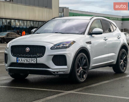 Серый Ягуар E-Pace, объемом двигателя 2 л и пробегом 110 тыс. км за 28500 $, фото 4 на Automoto.ua