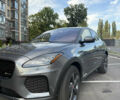 Серый Ягуар E-Pace, объемом двигателя 2 л и пробегом 48 тыс. км за 36000 $, фото 2 на Automoto.ua