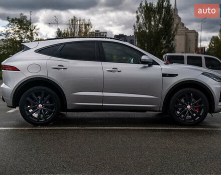 Серый Ягуар E-Pace, объемом двигателя 2 л и пробегом 110 тыс. км за 28500 $, фото 8 на Automoto.ua