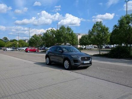 Ягуар E-Pace 2018 в Киеве на Automoto.ua Серый Ягуар E-Pace, объемом двигателя 2 л и пробегом 90 тыс. км за 28500 $, фото 1 на Automoto.ua