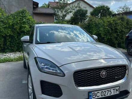 Серый Ягуар E-Pace, объемом двигателя 2 л и пробегом 110 тыс. км за 26000 $, фото 1 на Automoto.ua