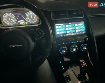 Синий Ягуар E-Pace, объемом двигателя 2 л и пробегом 163 тыс. км за 23900 $, фото 19 на Automoto.ua