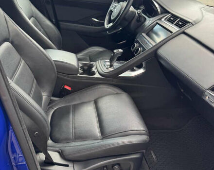 Синий Ягуар E-Pace, объемом двигателя 2 л и пробегом 163 тыс. км за 23900 $, фото 9 на Automoto.ua