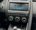 Синий Ягуар E-Pace, объемом двигателя 2 л и пробегом 50 тыс. км за 27000 $, фото 15 на Automoto.ua