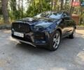 Синий Ягуар E-Pace, объемом двигателя 2 л и пробегом 65 тыс. км за 36990 $, фото 1 на Automoto.ua