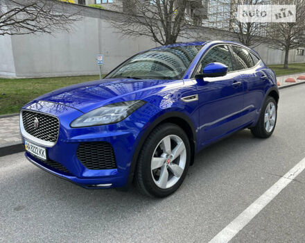 Синий Ягуар E-Pace, объемом двигателя 2 л и пробегом 41 тыс. км за 32500 $, фото 1 на Automoto.ua