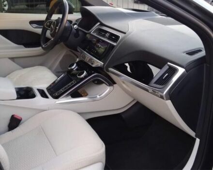 Ягуар Е-Тайп 2018 в Киеве на Automoto.ua Серый Ягуар Е-Тайп, объемом двигателя 0 л и пробегом 83 тыс. км за 27500 $, фото 4 на Automoto.ua