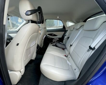 Синий Ягуар Е-Тайп, объемом двигателя 2 л и пробегом 45 тыс. км за 26500 $, фото 10 на Automoto.ua