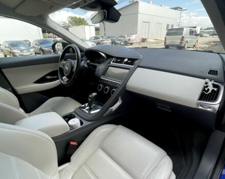 Синий Ягуар Е-Тайп, объемом двигателя 2 л и пробегом 45 тыс. км за 26500 $, фото 7 на Automoto.ua