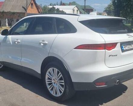 Белый Ягуар Ф-Пейс, объемом двигателя 3 л и пробегом 186 тыс. км за 19300 $, фото 5 на Automoto.ua